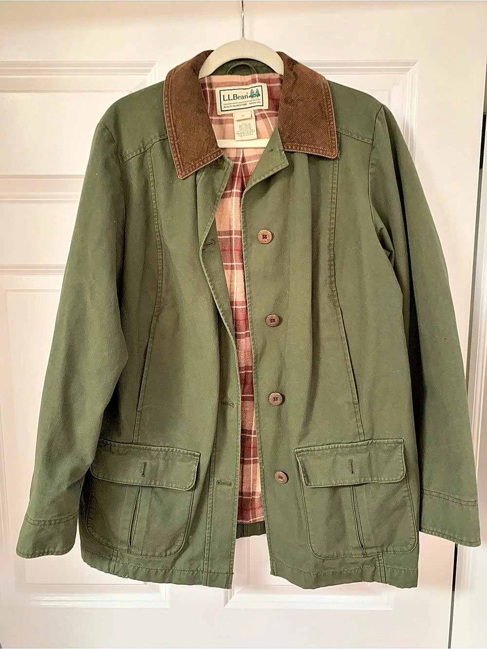 L.L.Bean Women's Adirondack Barn Coat, Flannel-Lined Green & Brown - Medium